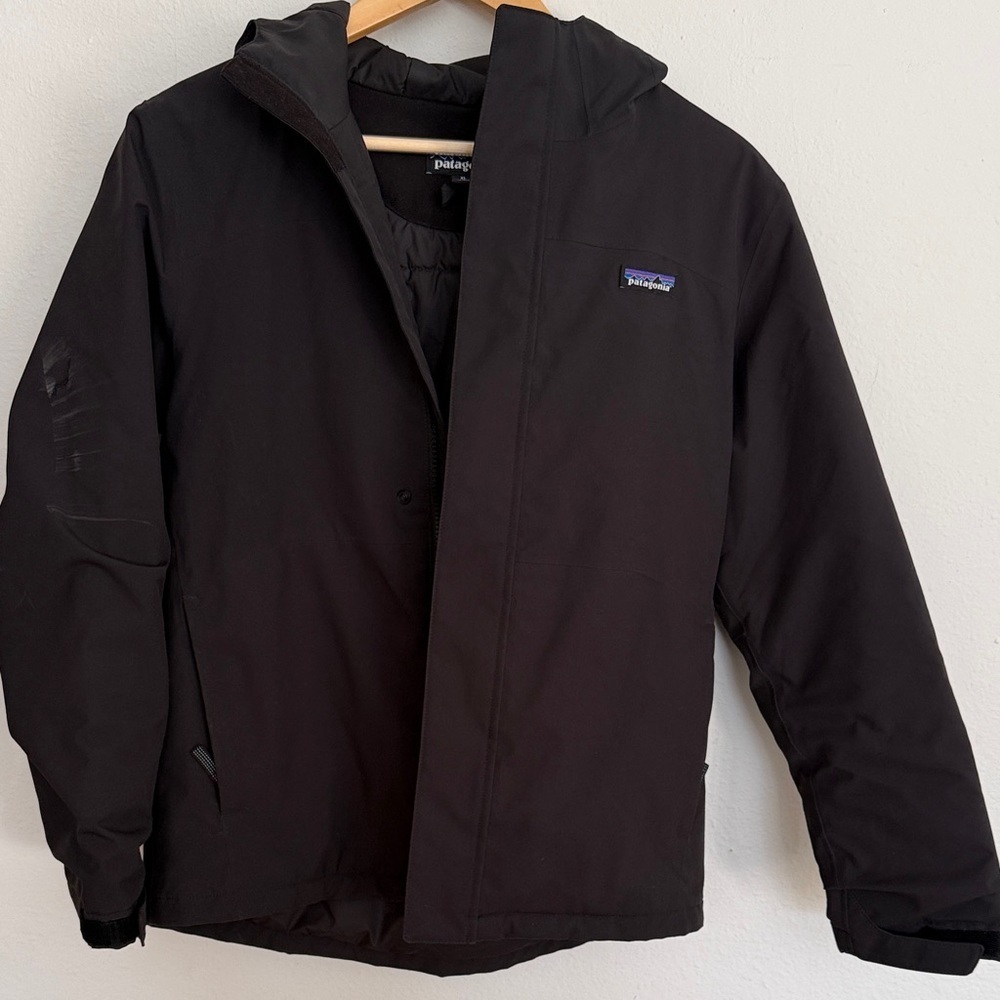 Patagonia sz 14 Youth boys Everyday Ready Waterproof Jacket Black one flaw shown - Picture 2 of 13